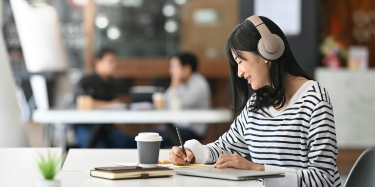 Why Is LoFi Music So Popular for Studying and Relaxation?