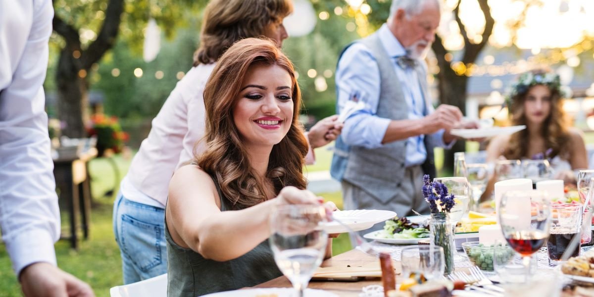 Essential Tips for Planning a Large Event Without Stress