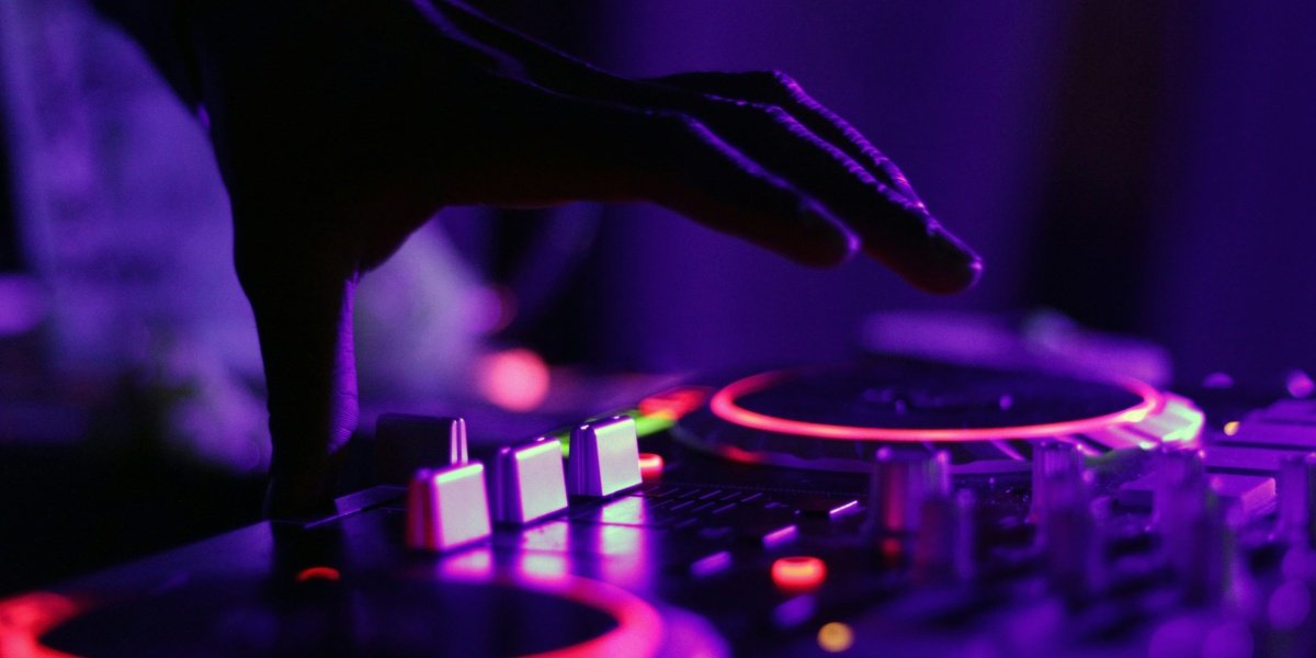 Music Arena: A New Way to Experience AI Music