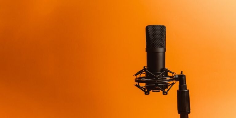 ITZY Returns with ‘Tunnel Vision’ — A Compact, Confident New Chapter