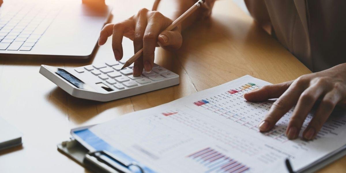 Section 179 Expensing: How AE Tax Advisors Helps Business Owners Deduct Equipment Purchases Immediately