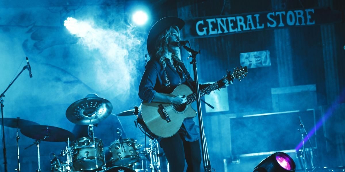 Ella Langley's Choosin' Texas Sets All-Time Hot 100 Record for Female Country Artists